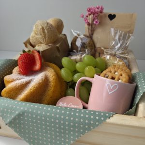 Alternative view of Cesta mimo